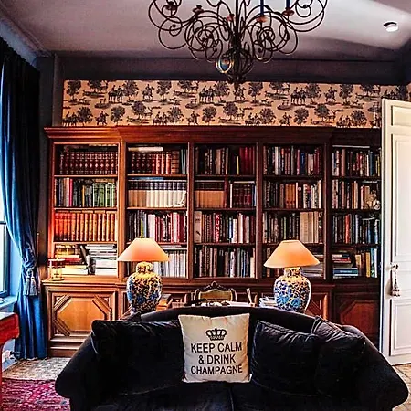 호텔 Chateau De Picheny 3*